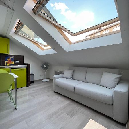 Studio Sous Les Toits Annecy Centre-Ville Exteriör bild