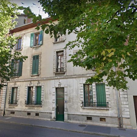 Studio Sous Les Toits Annecy Centre-Ville Exteriör bild