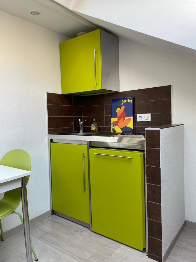 Studio Sous Les Toits Annecy Centre-Ville Exteriör bild