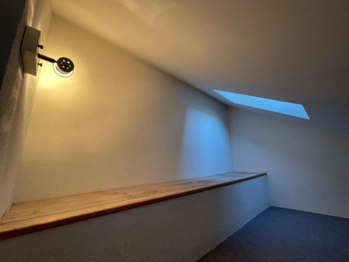 Studio Sous Les Toits Annecy Centre-Ville Exteriör bild